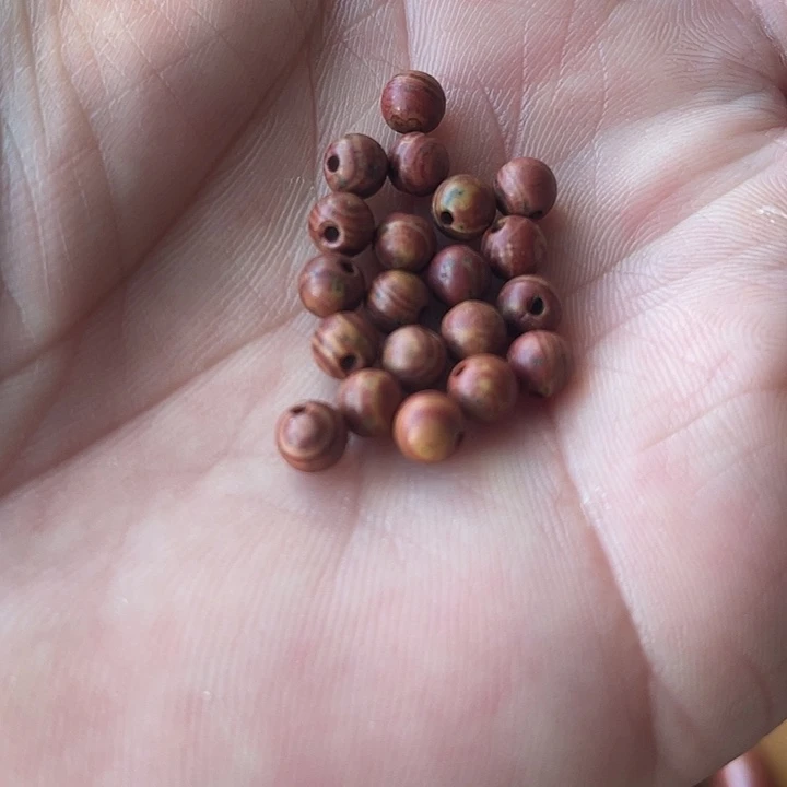 花*泗水砭石按摩方法