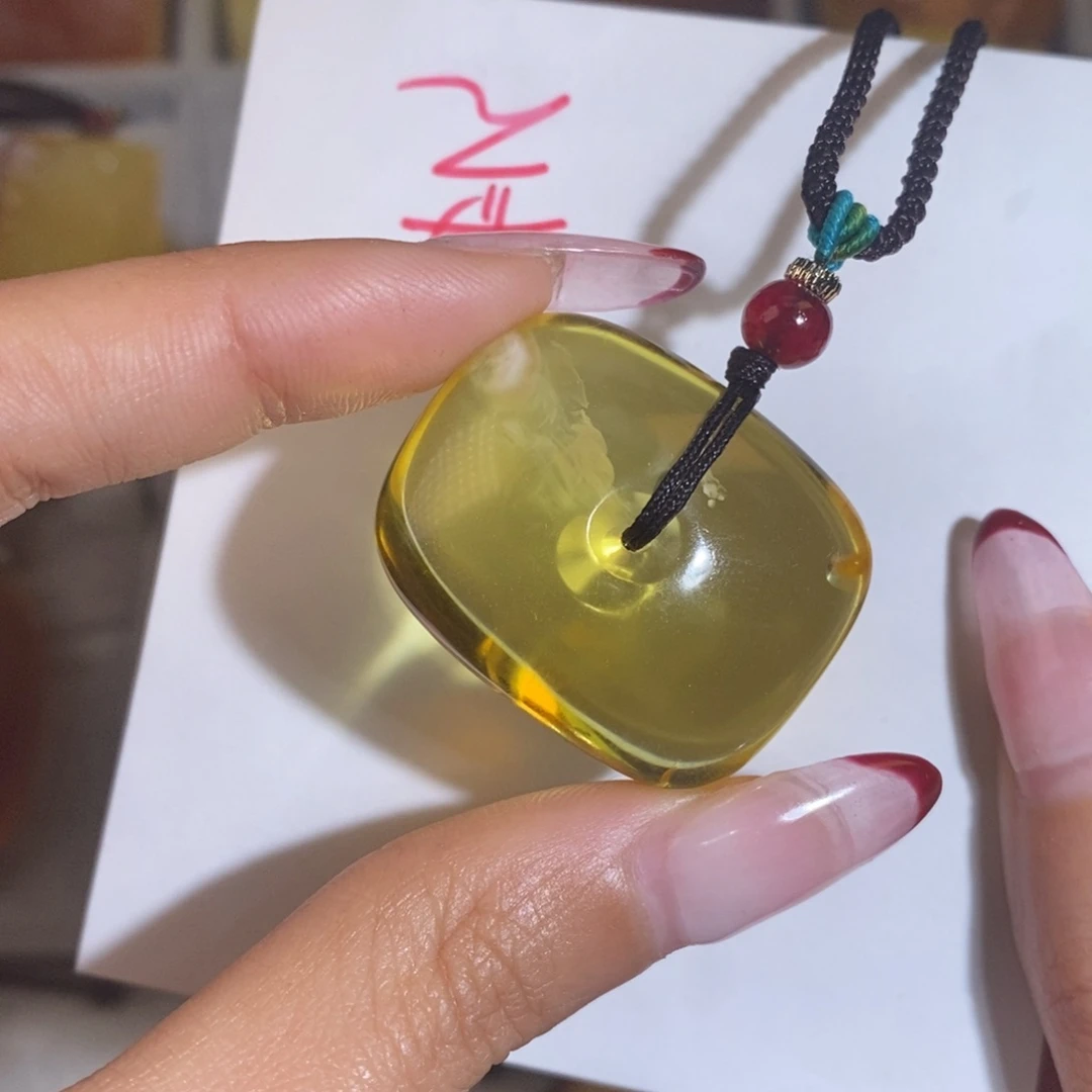 定制琥珀未镶嵌琥珀