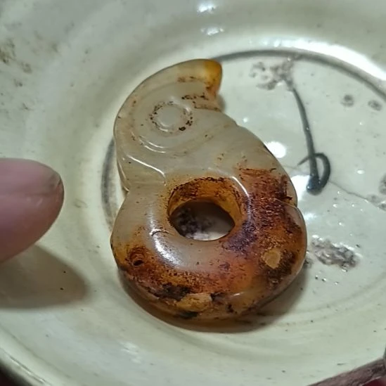 和田玉（糖玉）未镶嵌挂件玉，，，，，，，，，，，，，，，