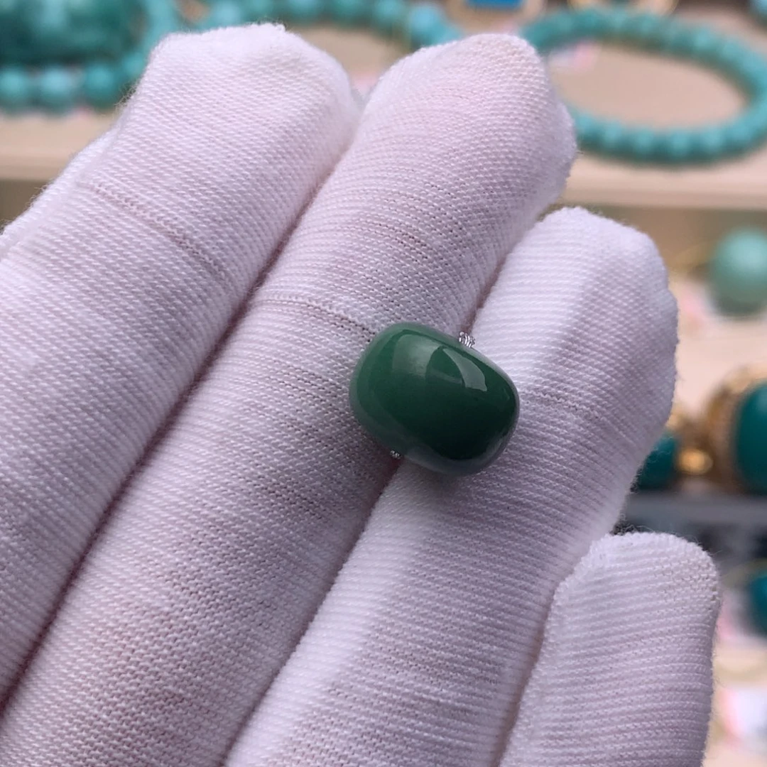 绿松石未镶嵌珠宝奇石11.9