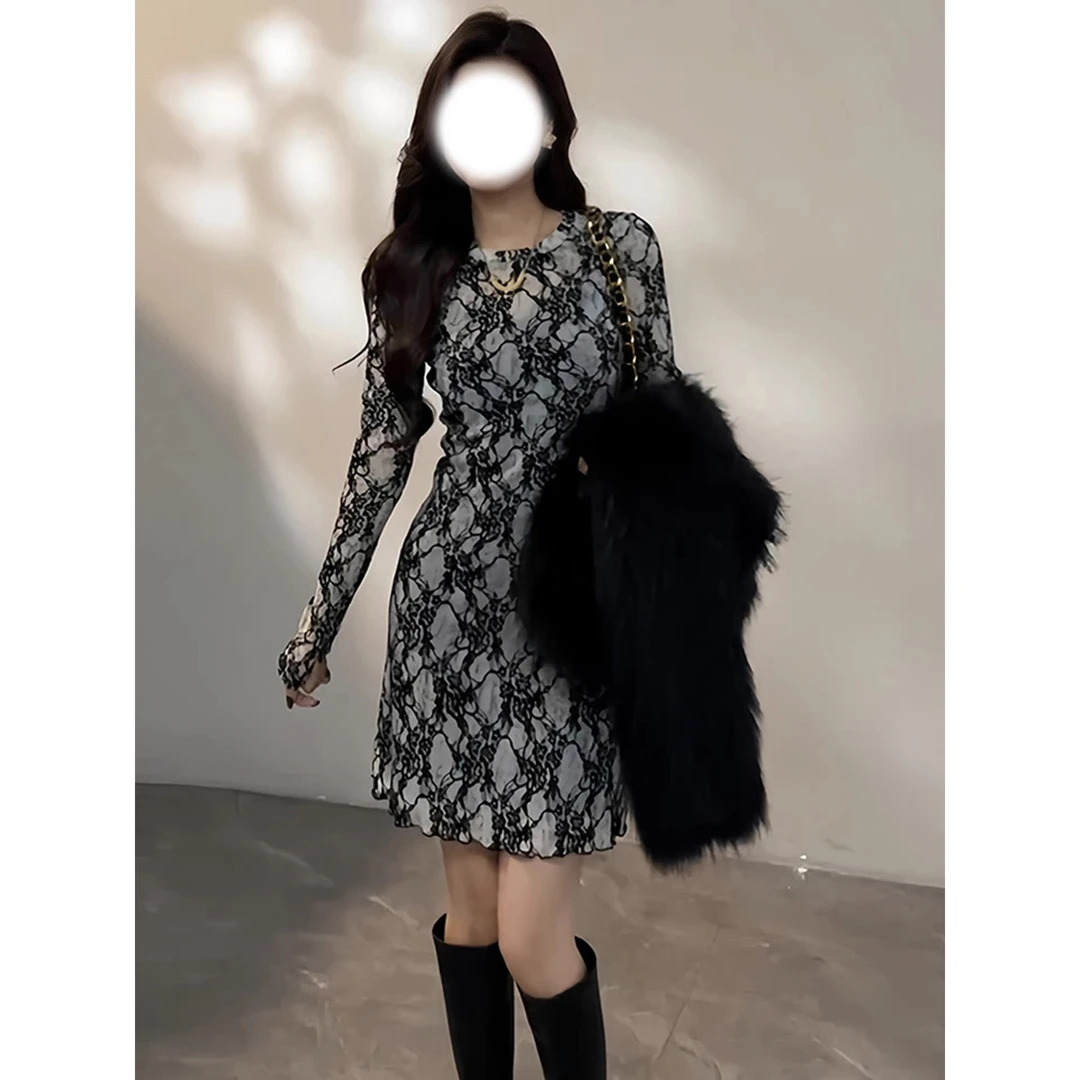 复古秋冬长袖加厚短裙修身连衣裙蕾丝设计感女装DT1701