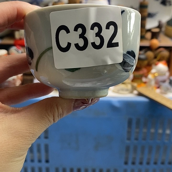 紫砂茶杯正***明我们都是一片废墟和荒芜