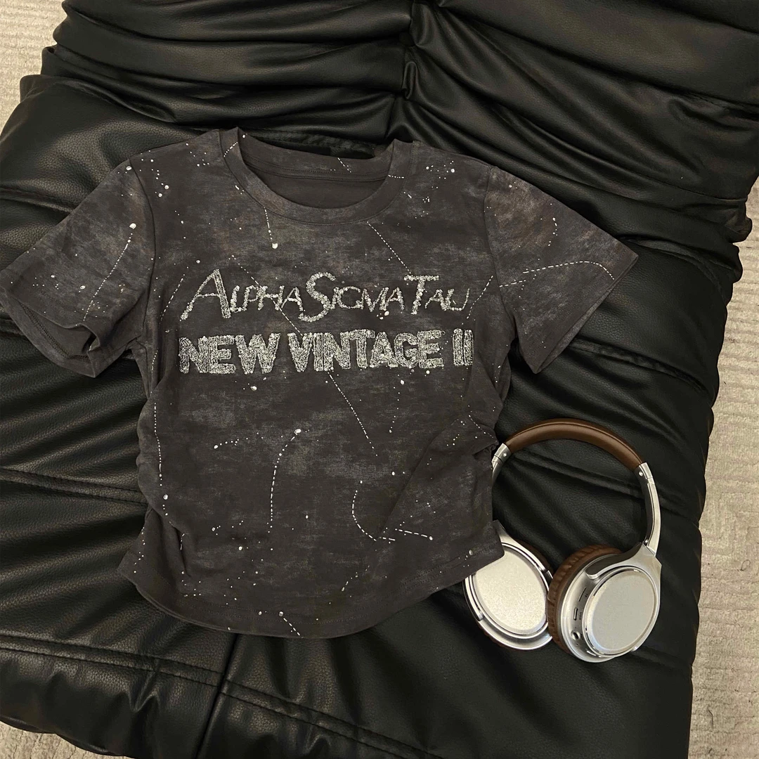 LUSESAY 扎染刺绣字母 夏季2025新款 短袖t恤女百搭休闲上衣