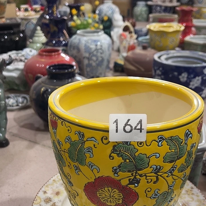 瓷片瑕。。。。。。。。。。。。。。