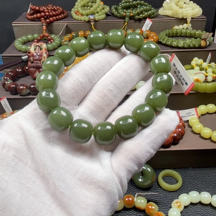 透闪石质玉未镶嵌手链