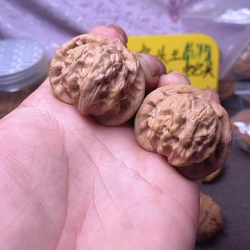 【闪购商品】吊坠文玩核桃42大耳朵图图