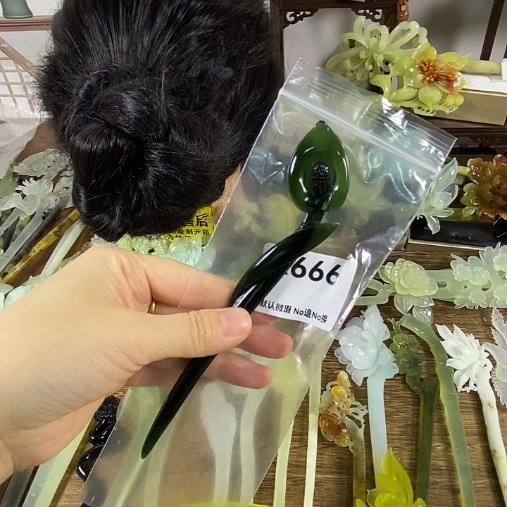 蛇纹石玉未镶嵌发饰