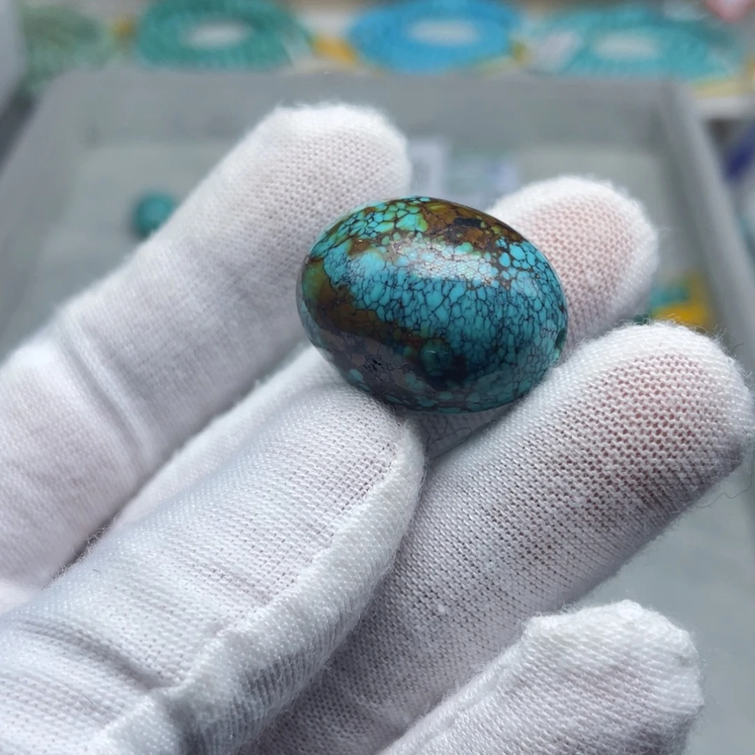 未镶嵌绿松石珠宝奇石