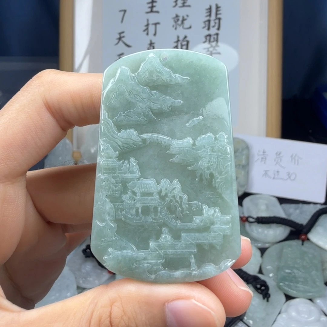 翡翠未镶嵌颈饰翡翠