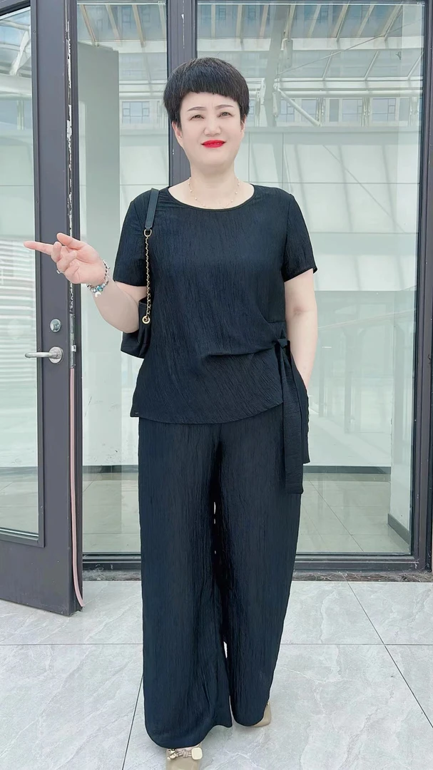 冯小姐时尚大码女装（休闲显瘦洋气减龄遮肉清凉超薄短袖2件套9#）