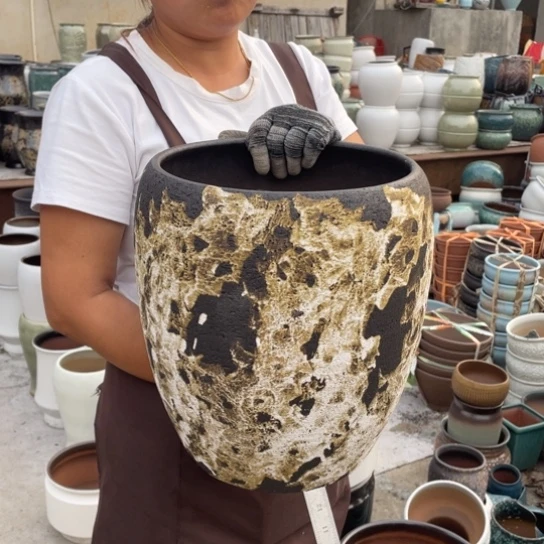 紫砂花盆口24高31正品