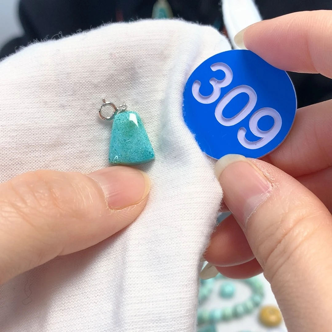 南红玛瑙珠宝奇石未镶嵌