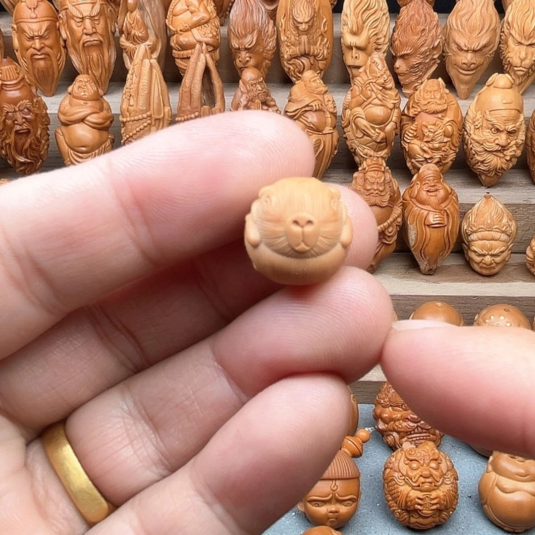 猴头核桃吊坠15尺寸的