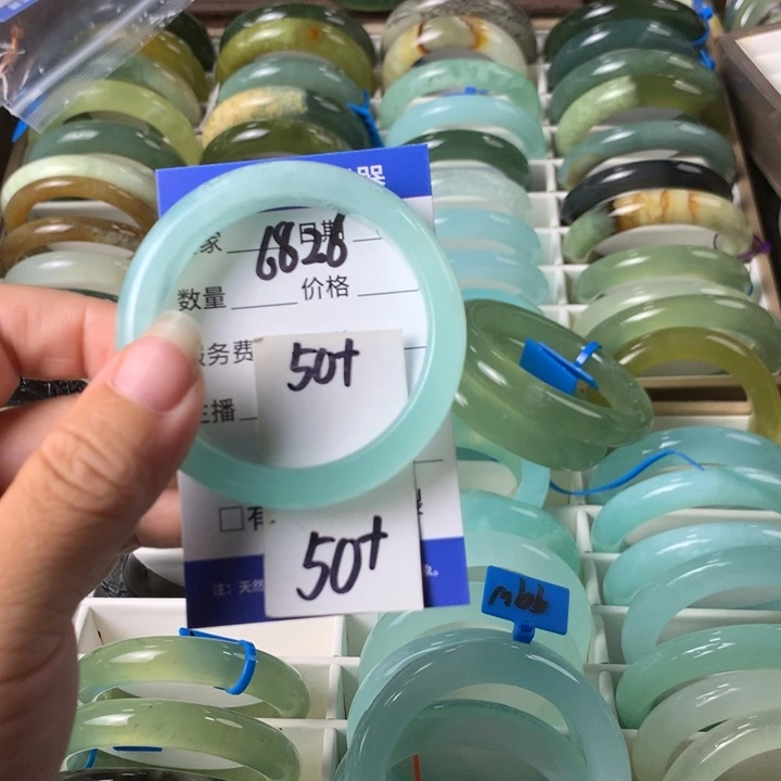 未镶嵌蛇纹石玉手镯6826