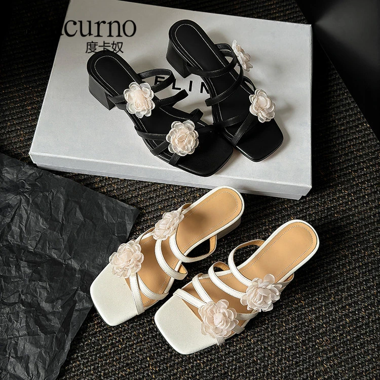DUCURNO方头细带花朵露趾凉鞋女2025新款夏季外穿拖鞋粗跟高跟鞋