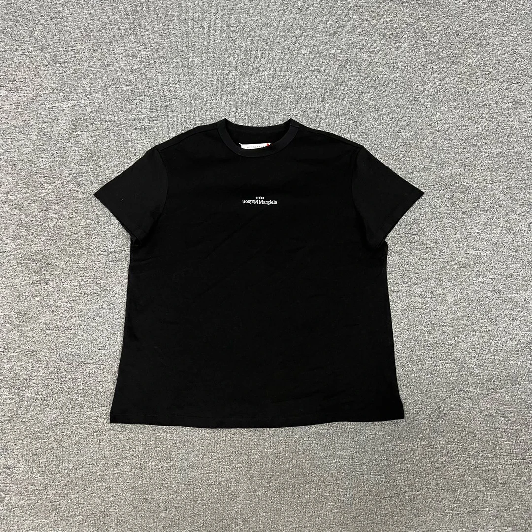 99新 Maison Margiela/梅森马吉拉 黑色 胸口logo 短袖 48码