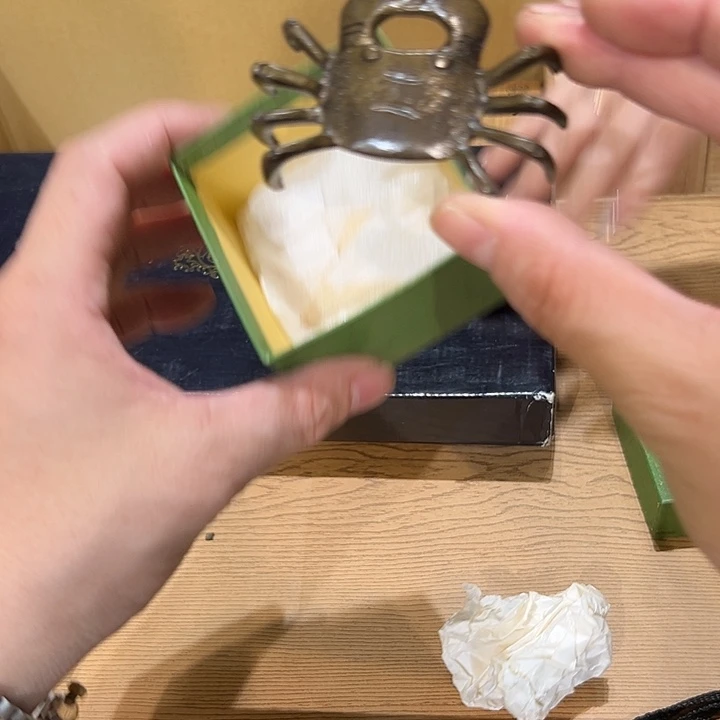 瓷器周边默认瑕疵1