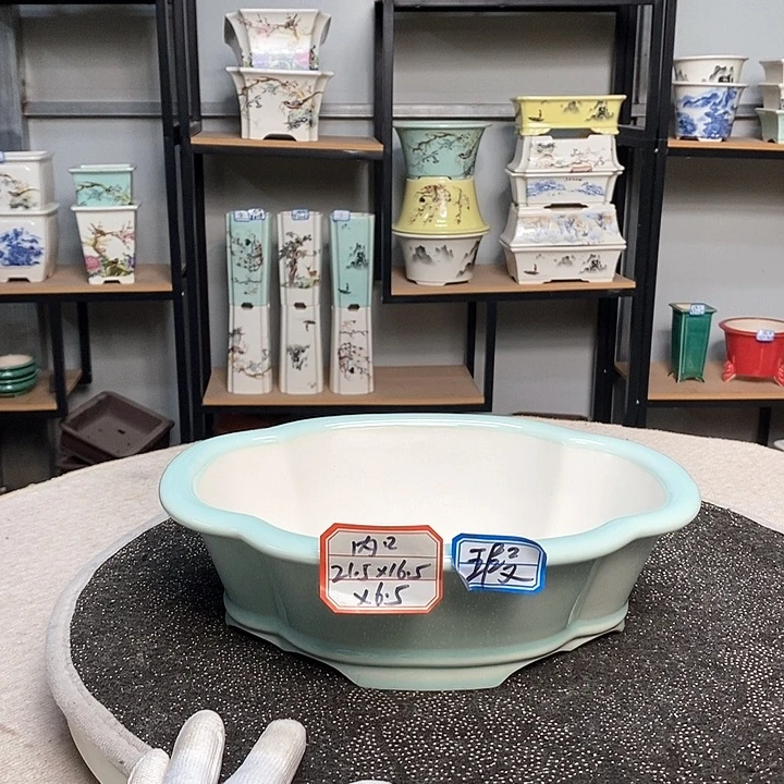 紫砂的花盆很漂亮28