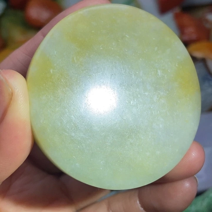 翡翠未镶嵌颈饰缅甸