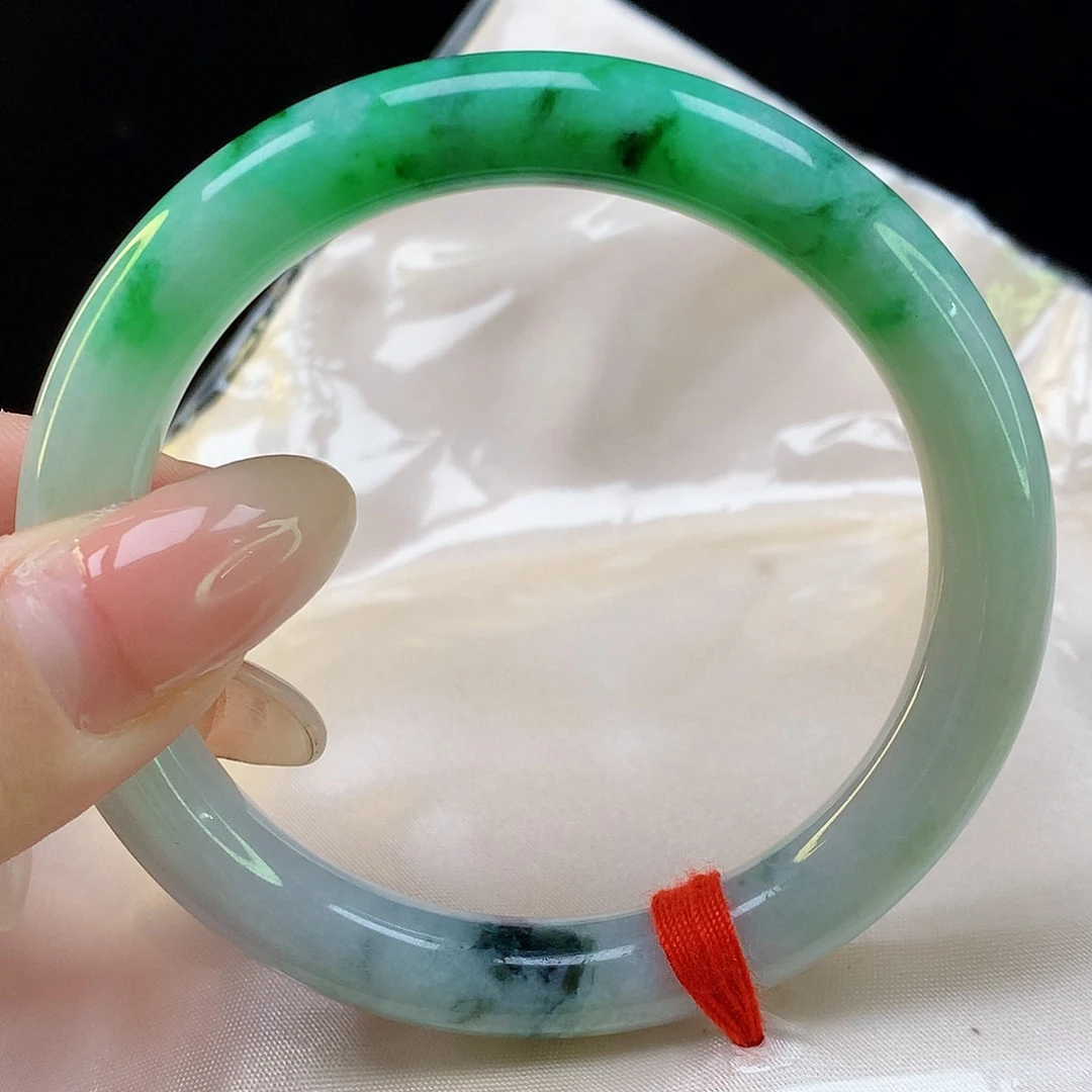 翡翠手镯未镶嵌天然翡翠9006