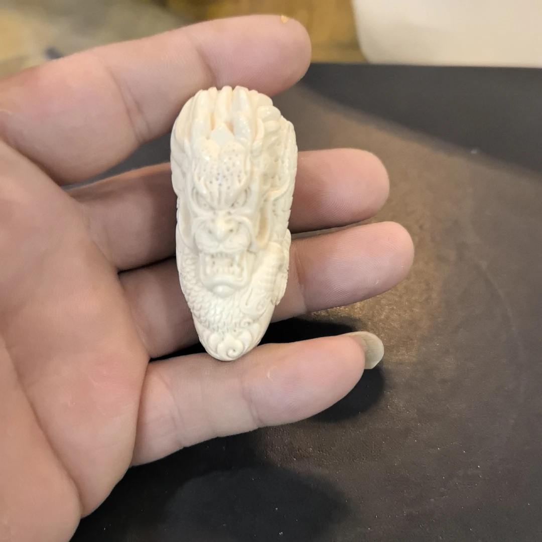 猛犸约36克雕刻件cZL1091