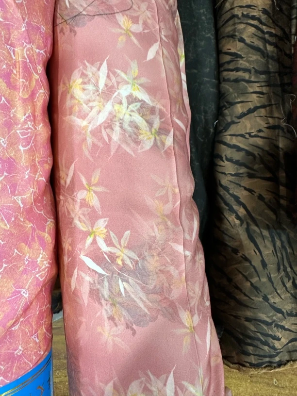 重奢贡缎人造棉发货3米裁剪产品不支持退换货