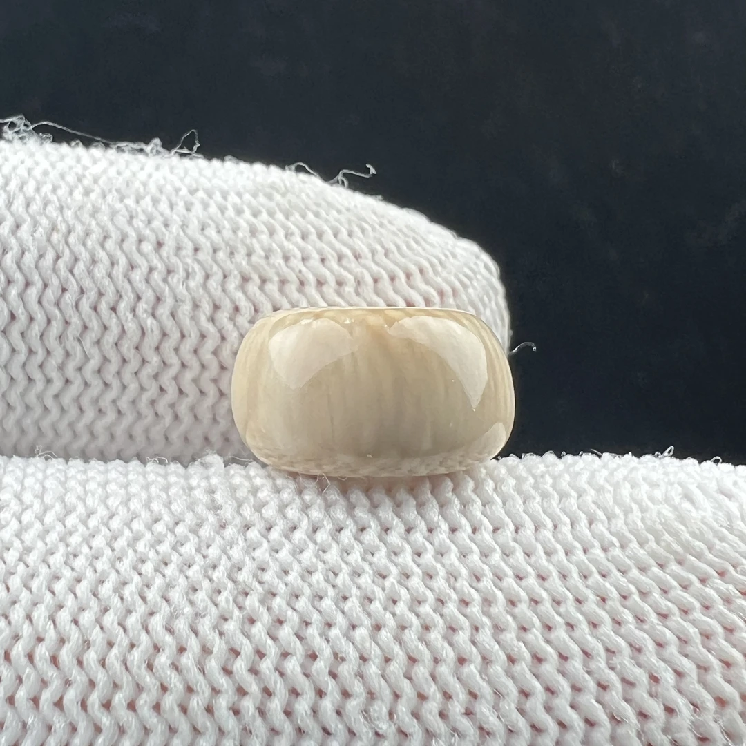 K1651天然猛犸小扣子 12.7*7.4mm一物一图 假一罚十