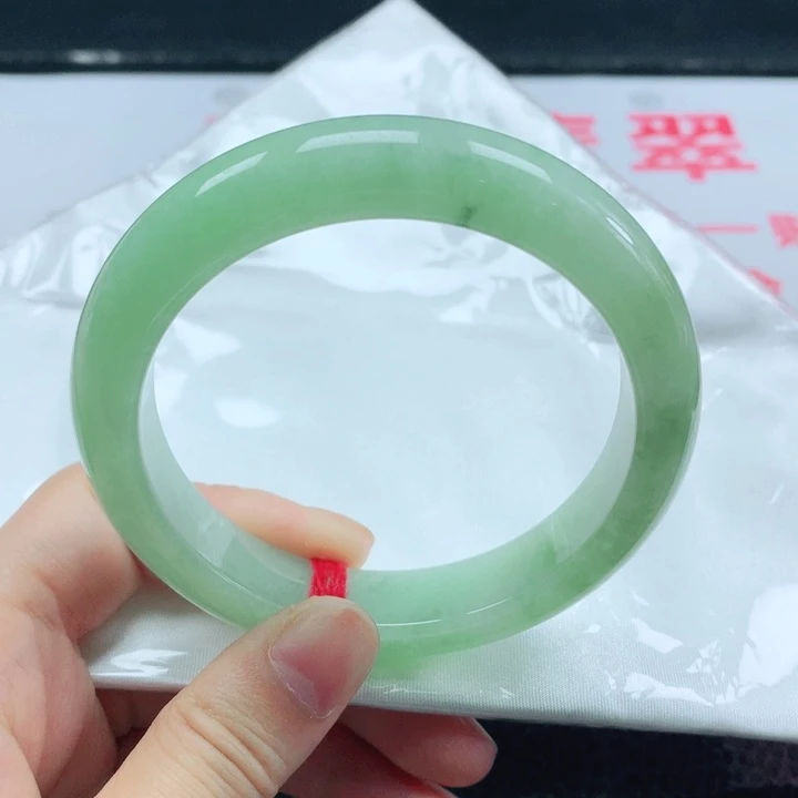 翡翠手镯未镶嵌翡翠手镯58