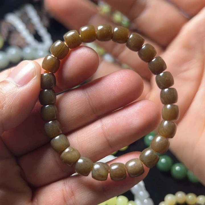 和田玉（糖玉）未镶嵌手串