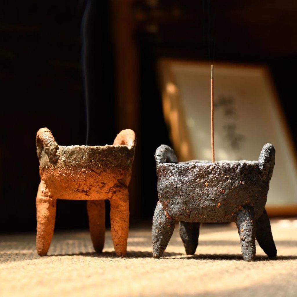 粗陶迷你鼎香炉匣钵家用茶室三足熏香仿古创意摆件线香沉香底坐