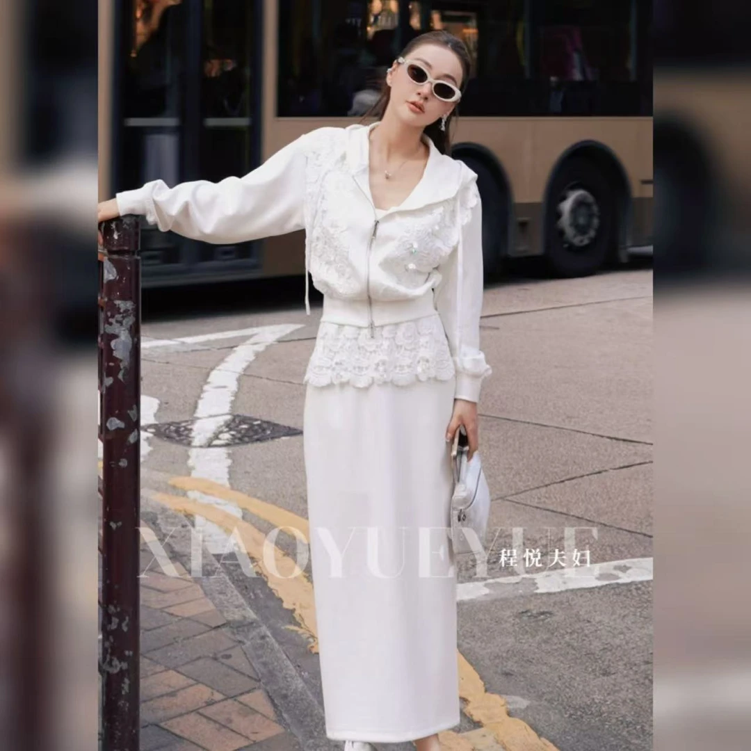 程悦夫妇【清氧微风】A-01940时尚休闲春夏钉珠拼接上衣+半裙套装