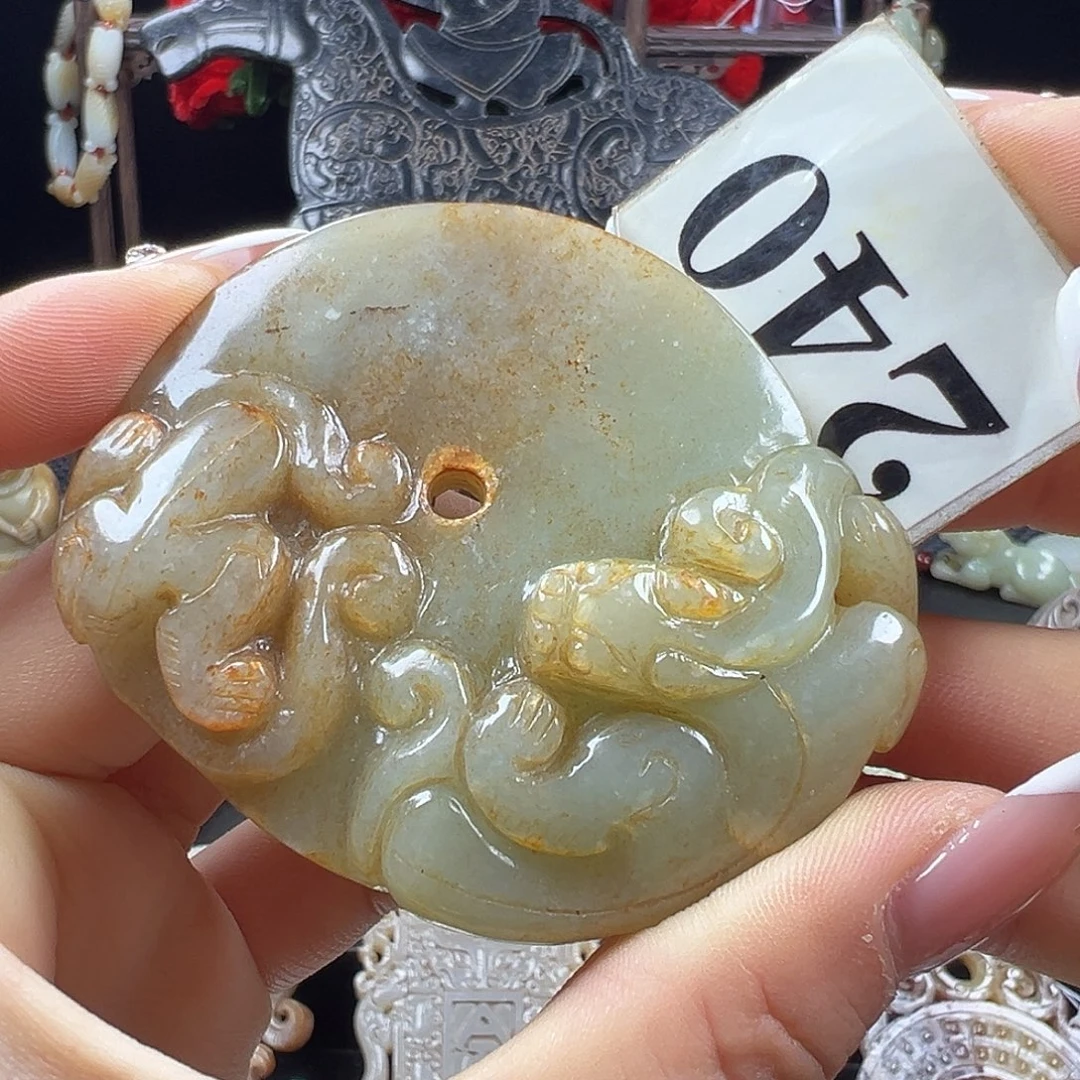 独***身和田玉未镶嵌挂件