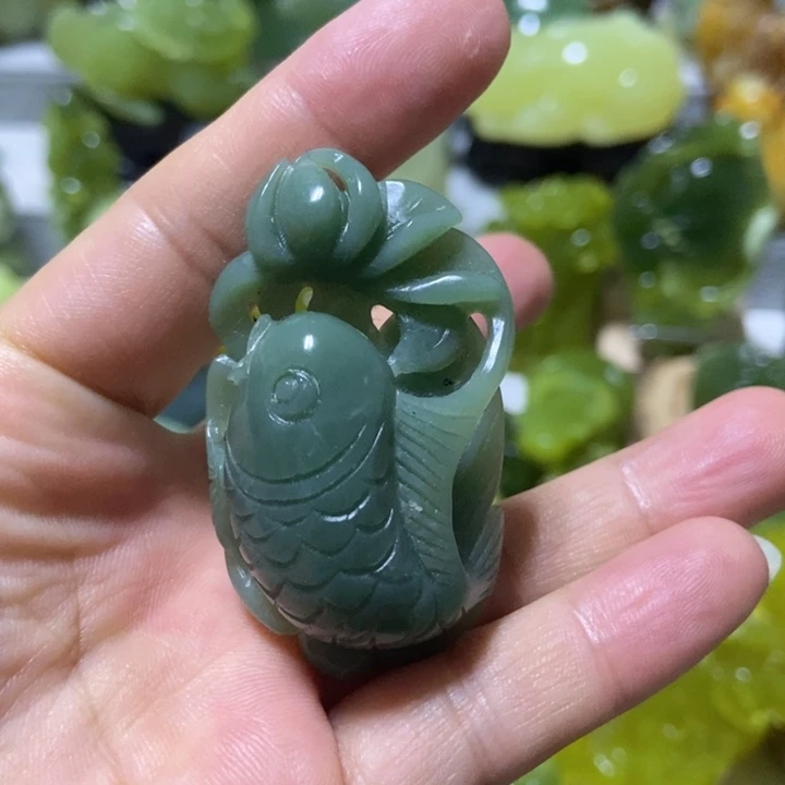 【闪购商品】未镶嵌蛇纹石玉挂件