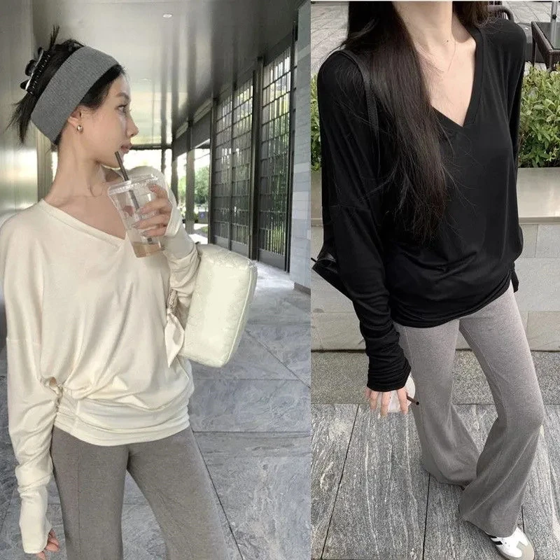 纯色宽松V领长袖T恤女春秋小众设计百搭外穿显瘦上衣