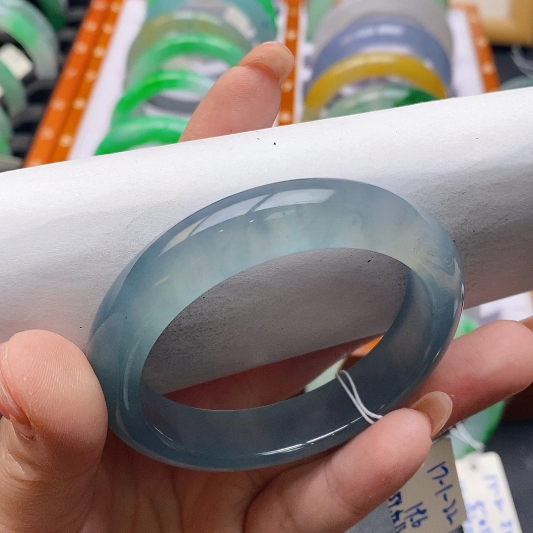 翡翠未镶嵌手镯54