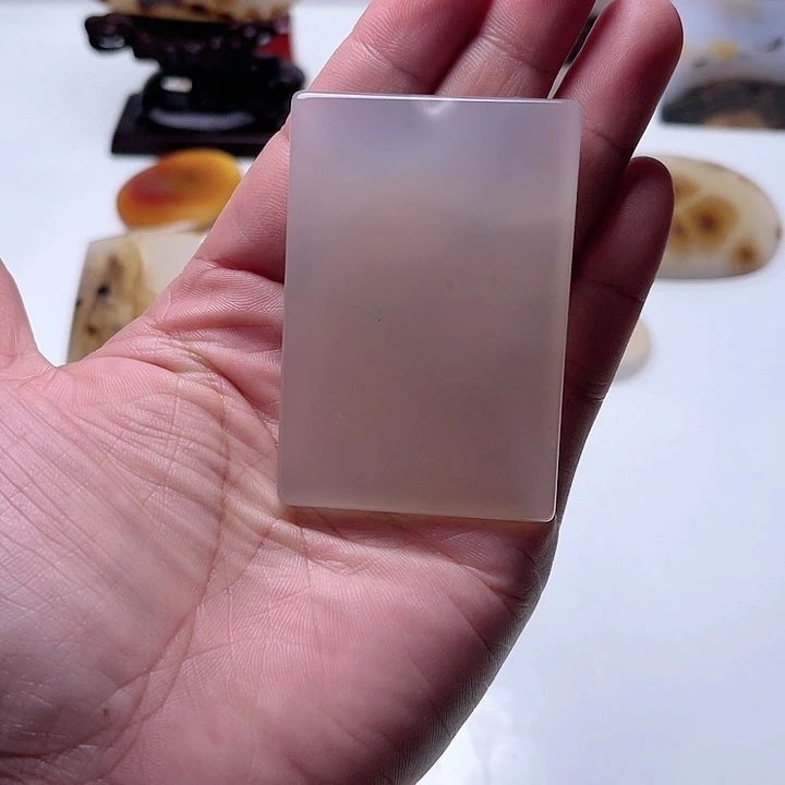 【闪购商品】玛瑙/玉髓未镶嵌珠宝半成品