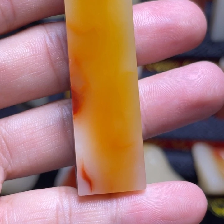 寿山石机****员寿山石雕刻艺术