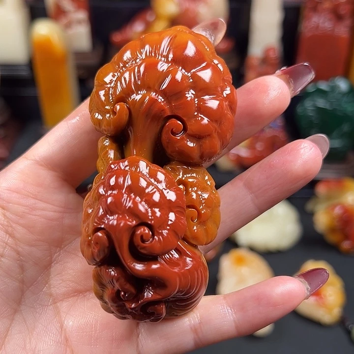 寿山石老性芙蓉石