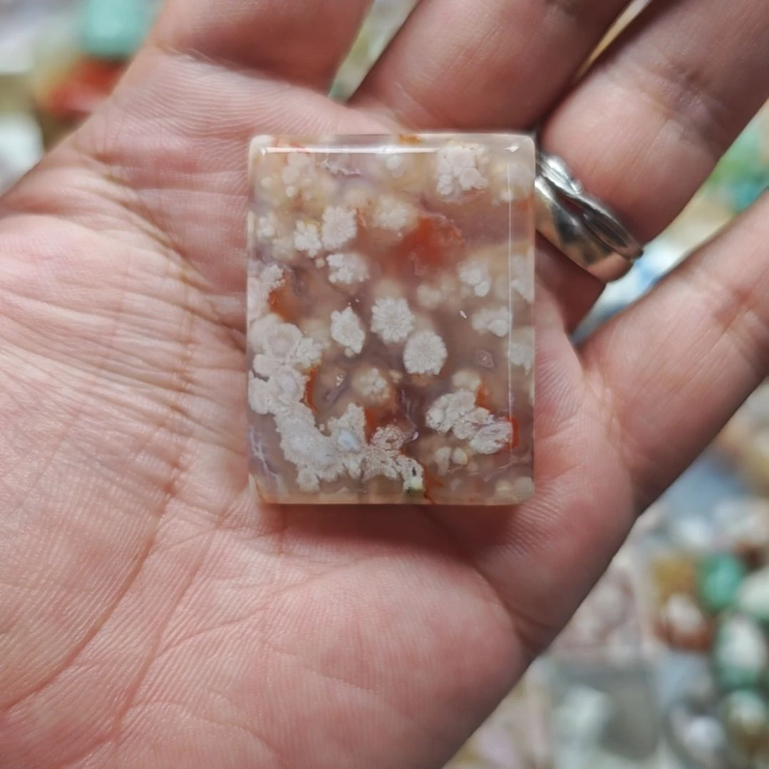 未镶嵌玛瑙/玉髓珠宝奇石