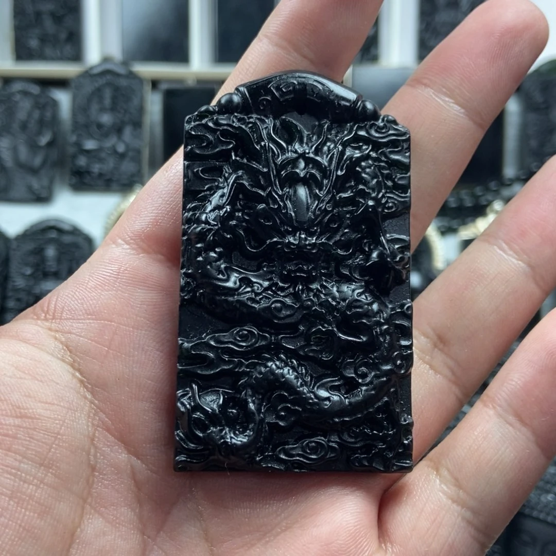 岫玉颈饰未镶嵌?***?龙牌