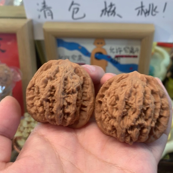 吊坠桃核44尺全品虎头