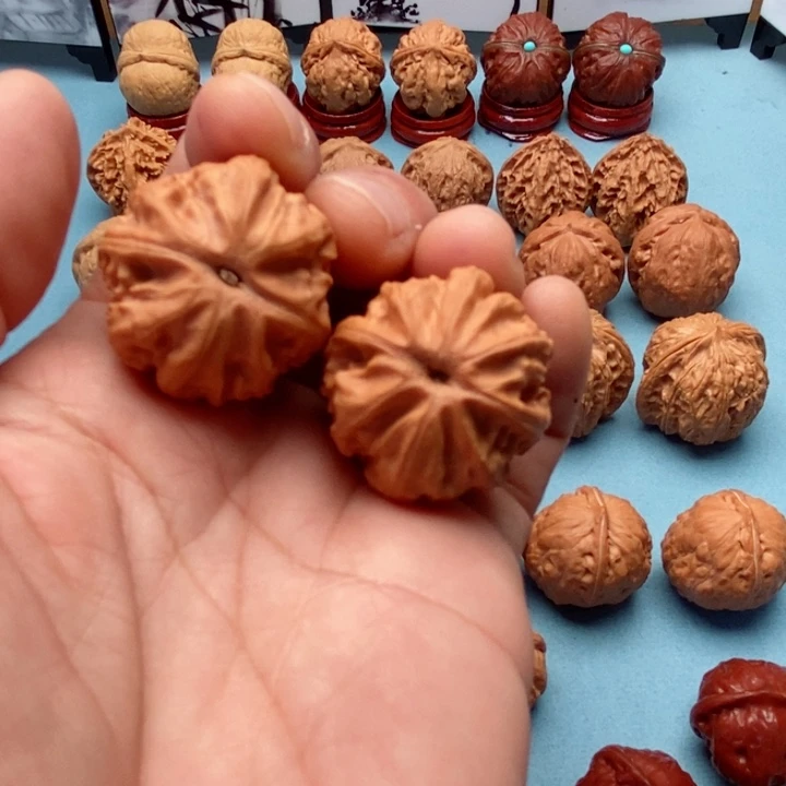 文玩核桃把件精品文玩手捻元