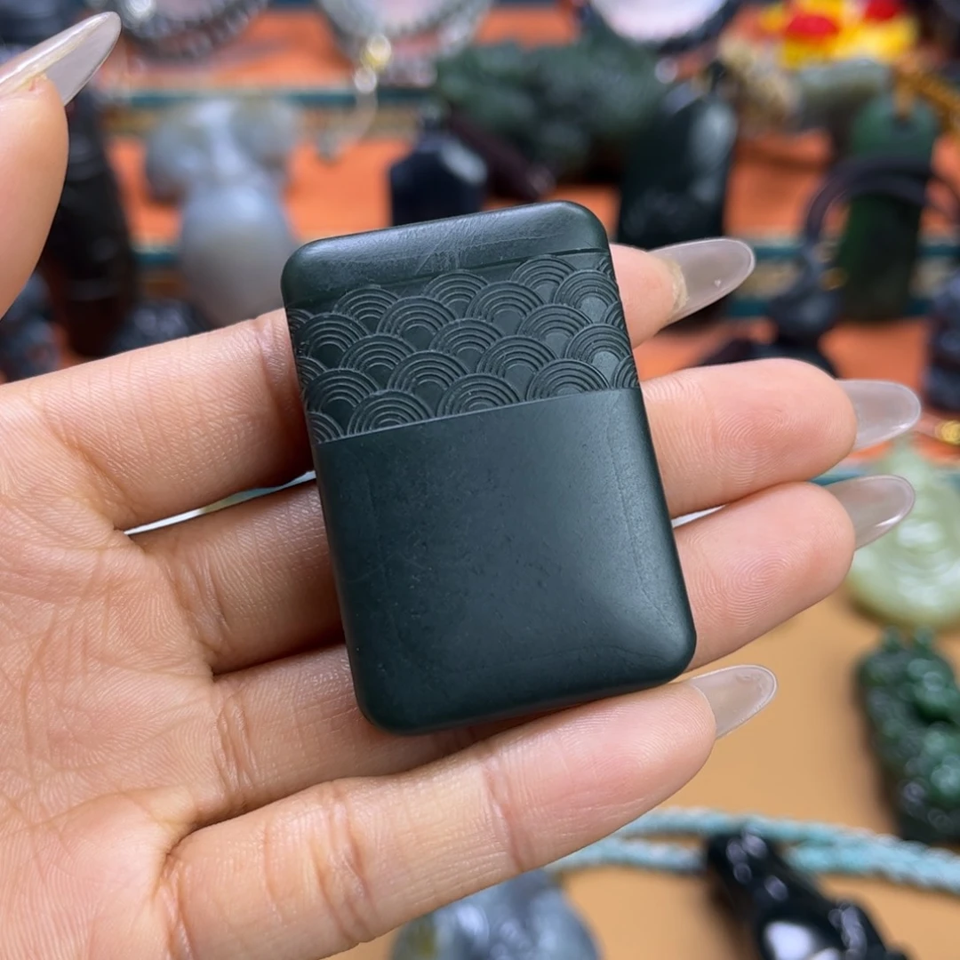 未镶嵌和田玉挂件