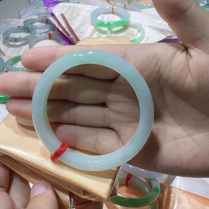 未镶嵌手镯翡翠52.5