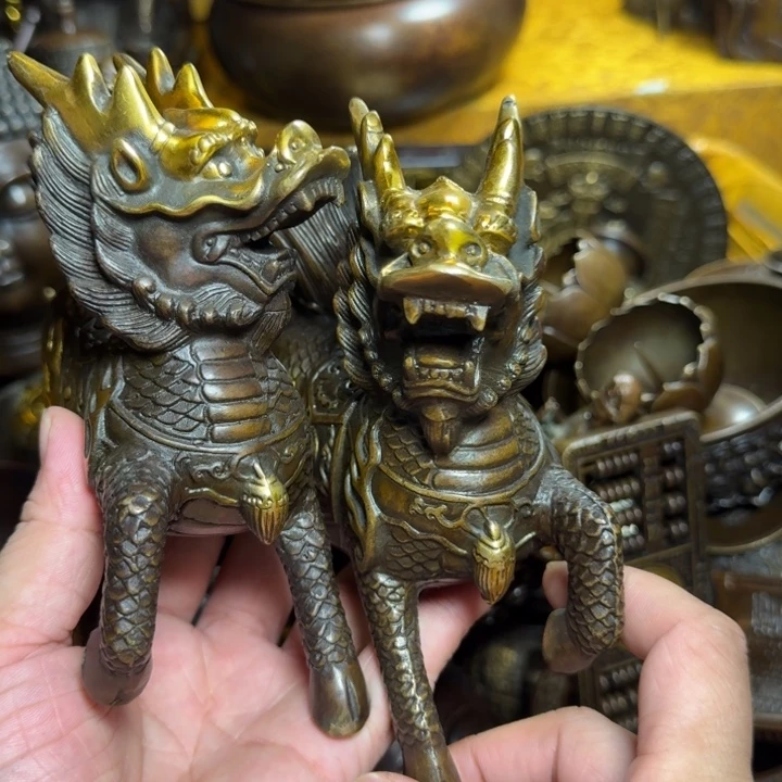 铜器摆件收收藏藏