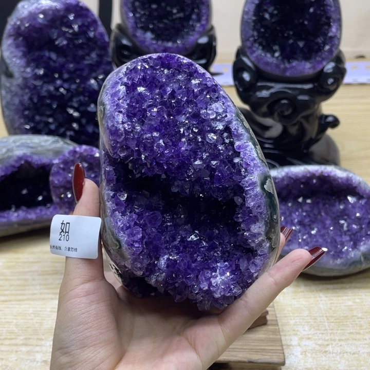 未镶嵌大型摆件（非配饰）紫晶