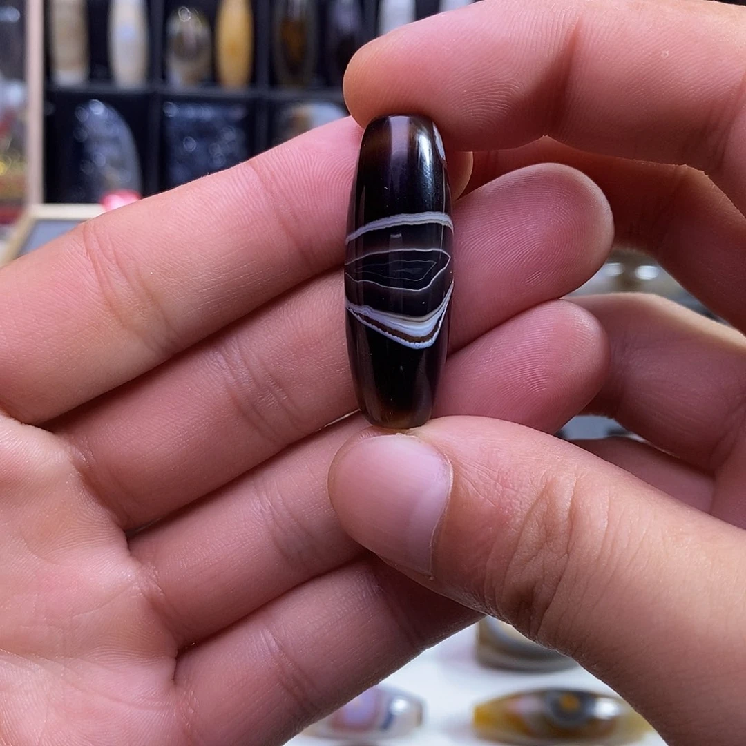 玛瑙/玉髓颈饰合金