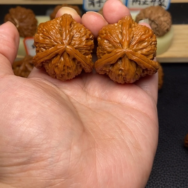 文玩核桃把件工艺三棱