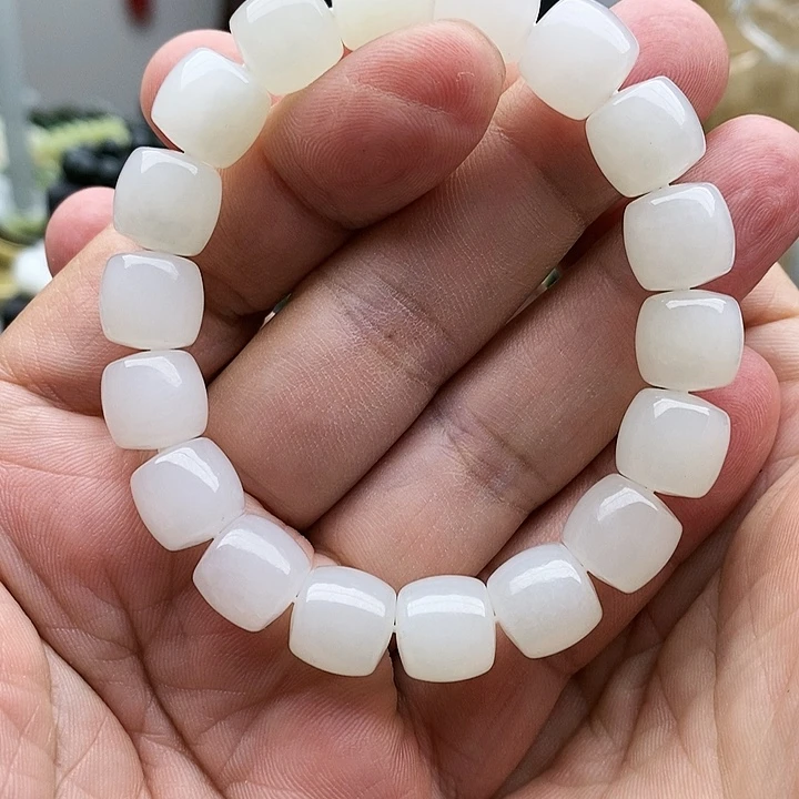 【闪购商品】未镶嵌手串和田玉12直切白
