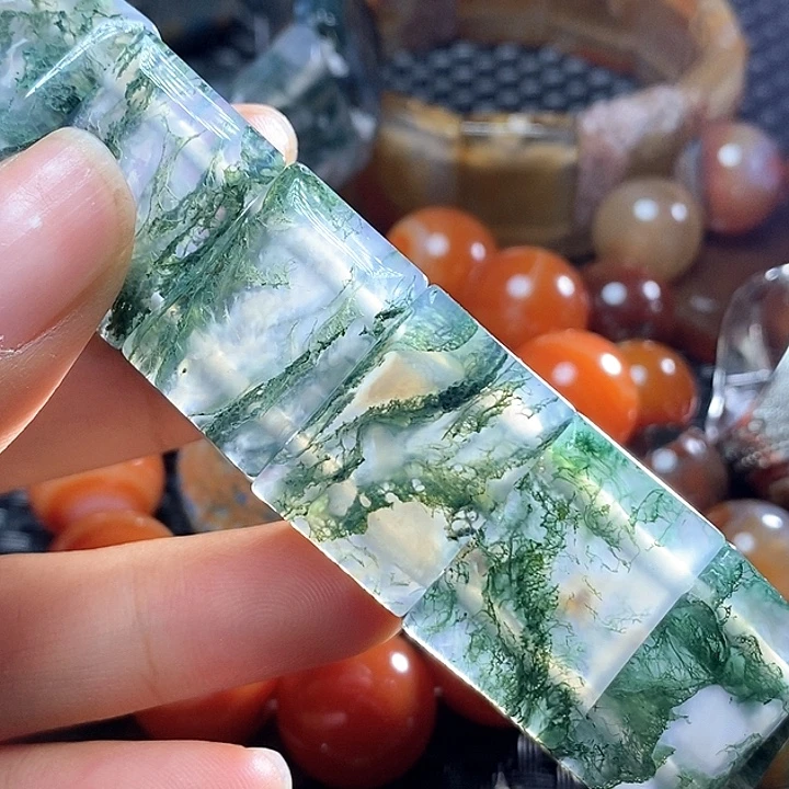 诚***未镶嵌颈饰玛瑙/玉髓